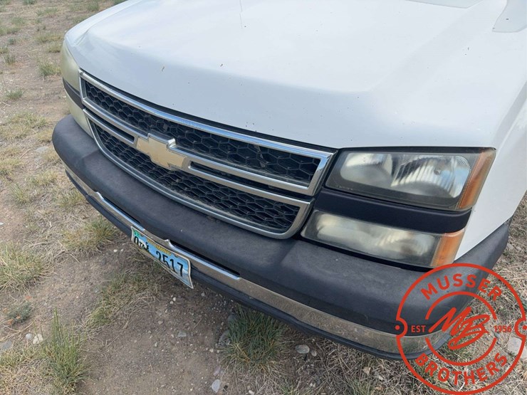 2007-chevrolet-1500-image-10