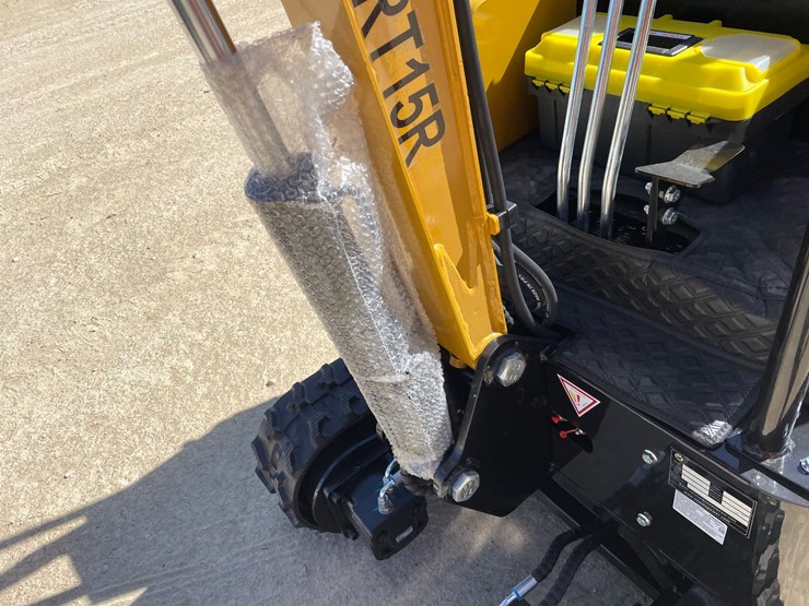 #1102-•-new-ats-rt15r-mini-excavator-image-27