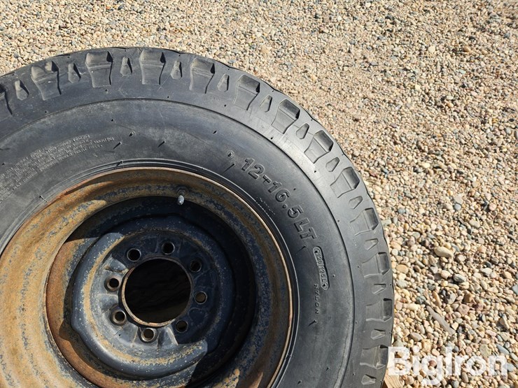12-16.5lt-tires-on-8-bolt-rims-image-14