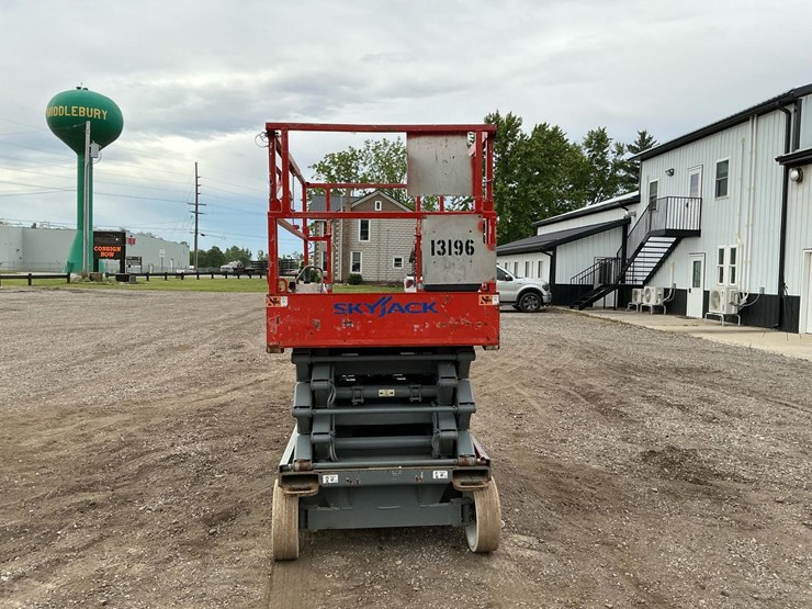 #1306-•-2006-skyjack-sj4632-scissor-lift-image-4