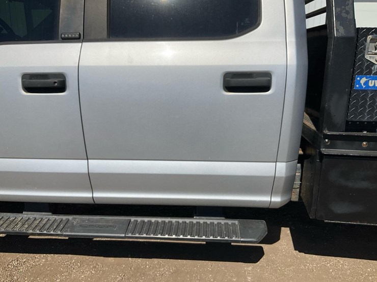 2017-ford-f350-image-23