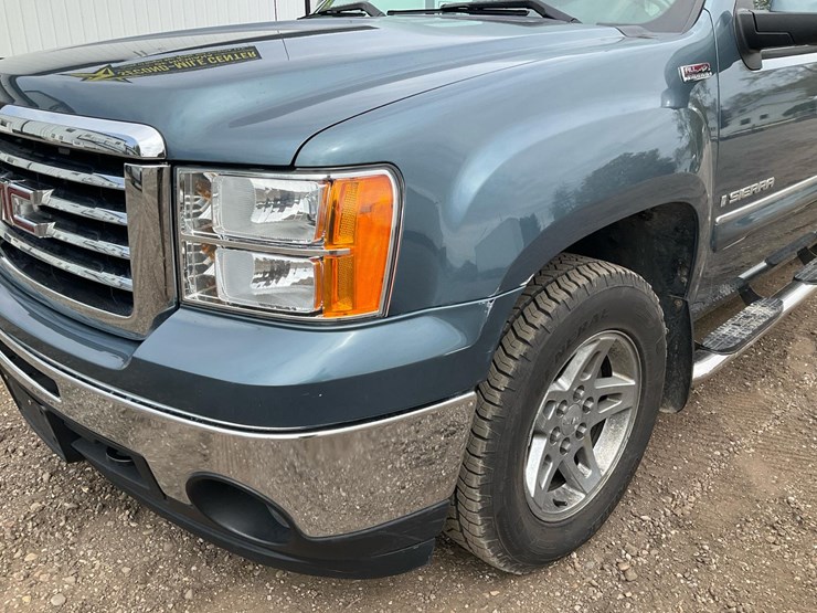 2009-gmc-sierra-1500-image-12