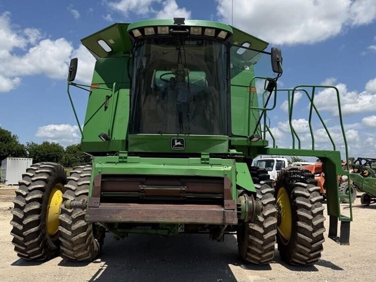john-deere-9600-image-2