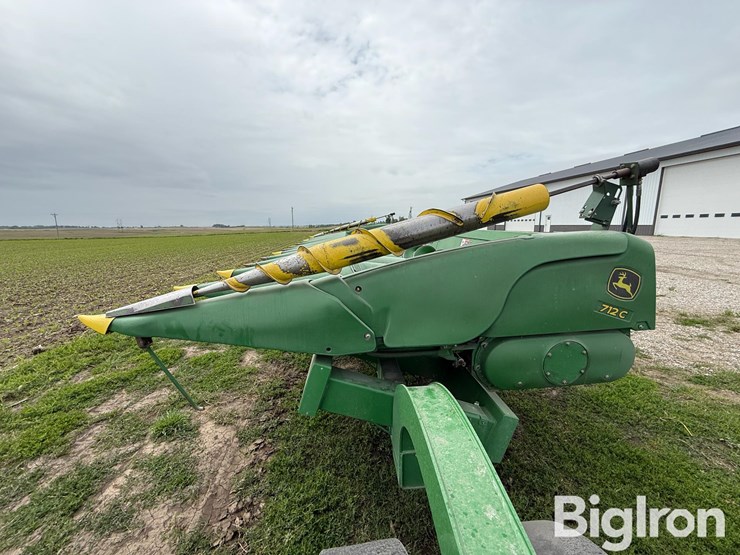 2019-john-deere-712c-image-8