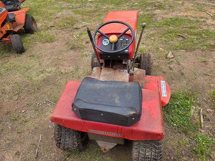 1971-massey-ferguson-7-image-13