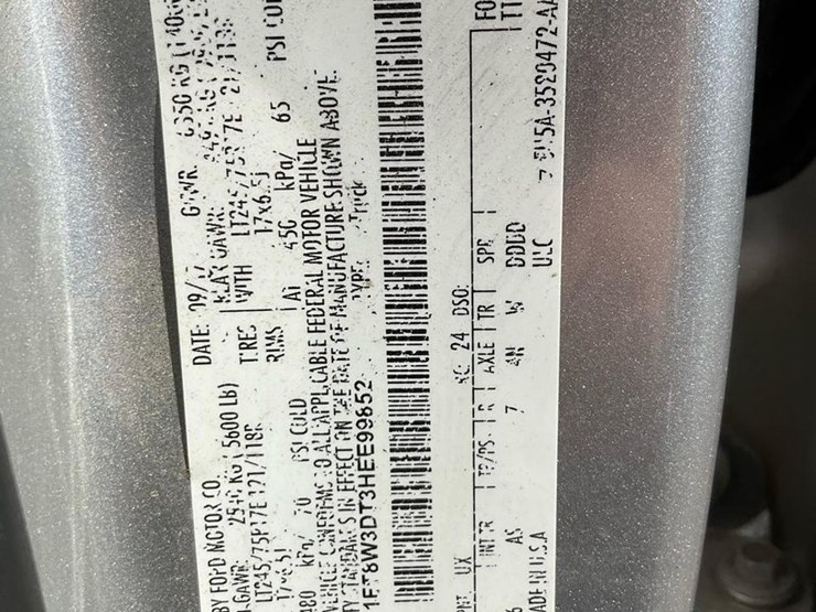 2017-ford-f350-image-9