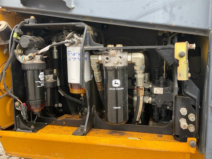 2014-deere-650k-xlt-image-33