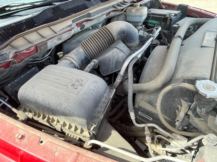 2015-dodge-ram-2500-image-32