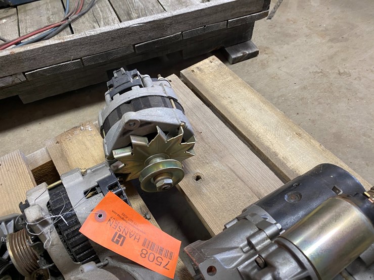 #7508-•-pallet-of-starters-and-alternators-(antigo,-wi)-image-9