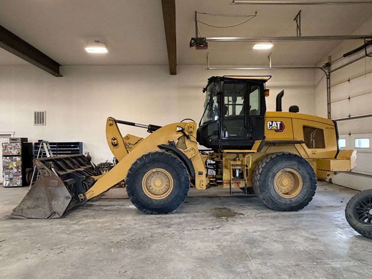 caterpillar-938-image-2