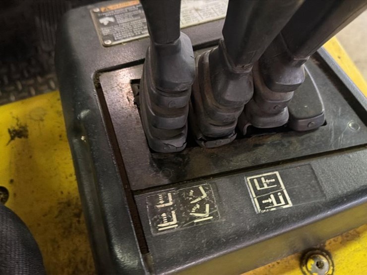 2007-hyster-e50z-image-20