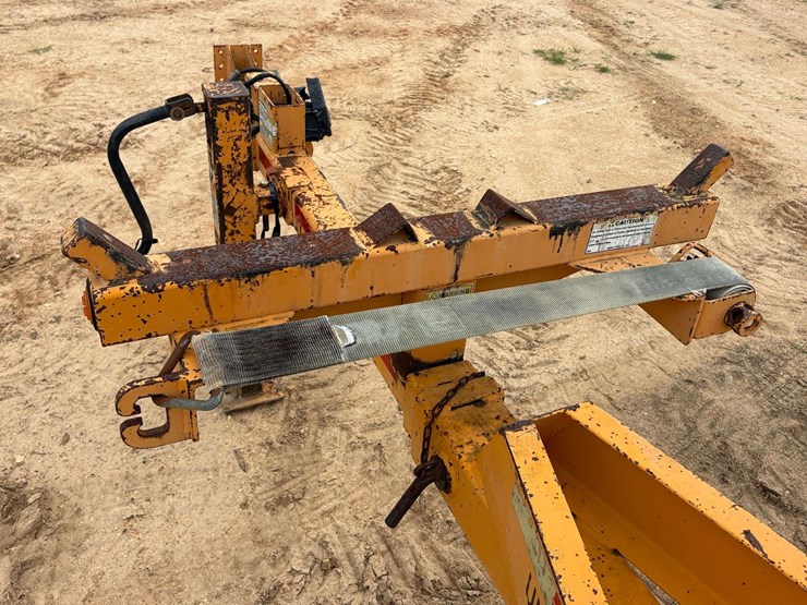 2012-butler-pole-trailer-image-11