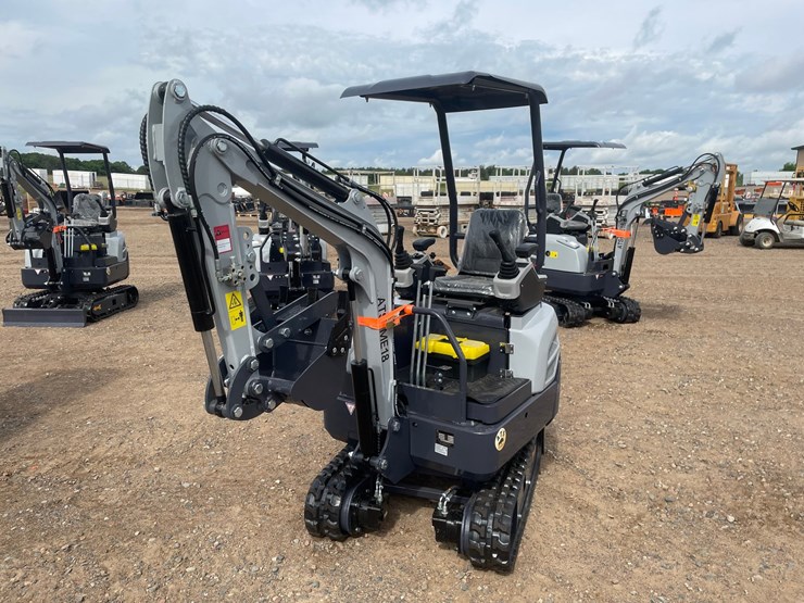 #2033-•-unused-2026-ats-mini-excavator-image-1