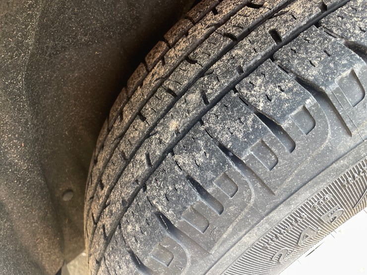2017-jeep-grand-cherokee-laredo-image-99