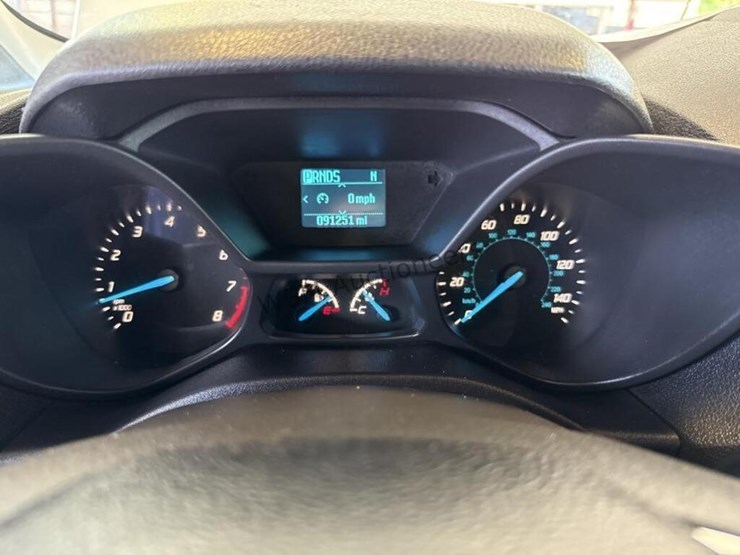 2015-ford-transit-connect-image-19