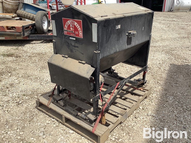 bar-6-cake-feeder-image-7
