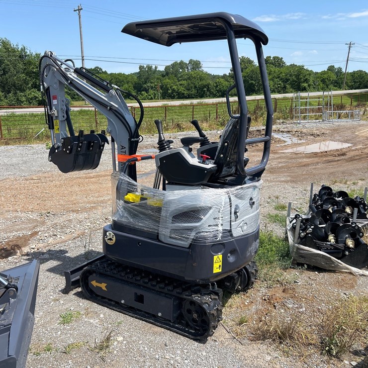 #70 • 2026 ATS-ME18 MINI EXCAVATOR
