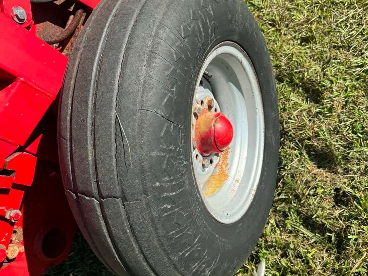 case-ih-8440-image-14