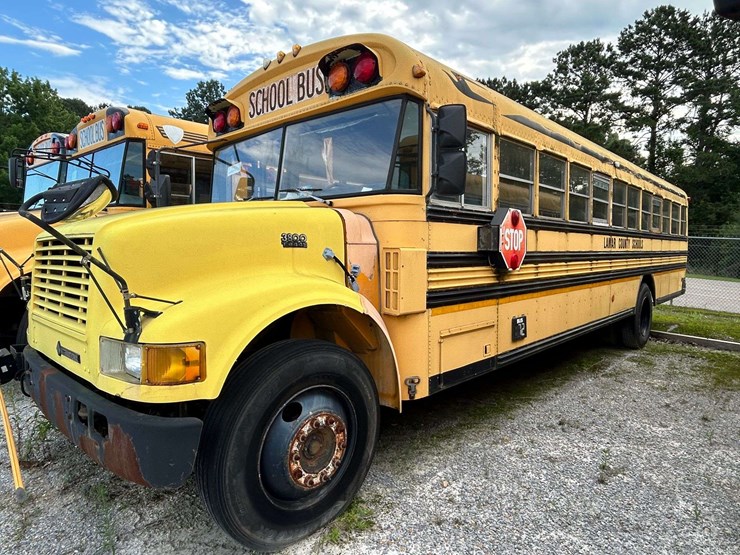 1998-international-3800-image-1