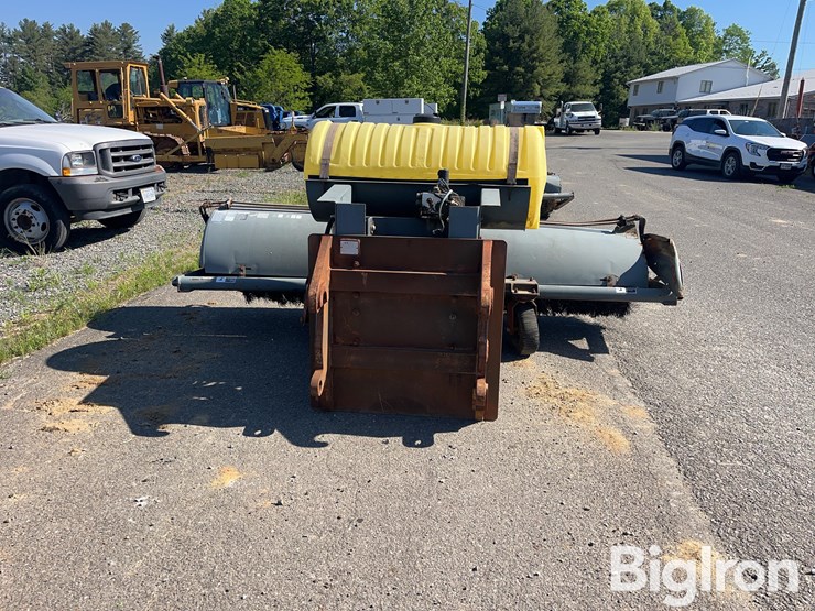 sweepster-d32c10jrb04-10’-broom-attachment-image-6