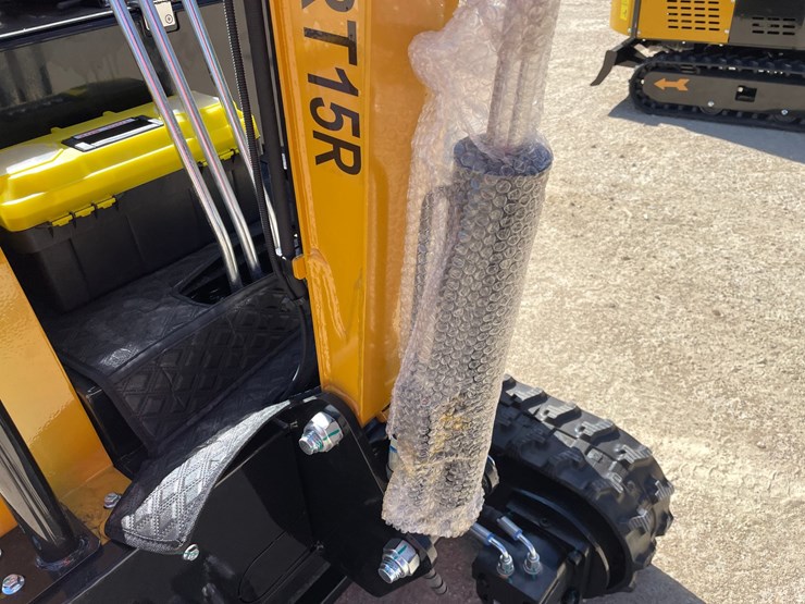 #1102-•-new-ats-rt15r-mini-excavator-image-18