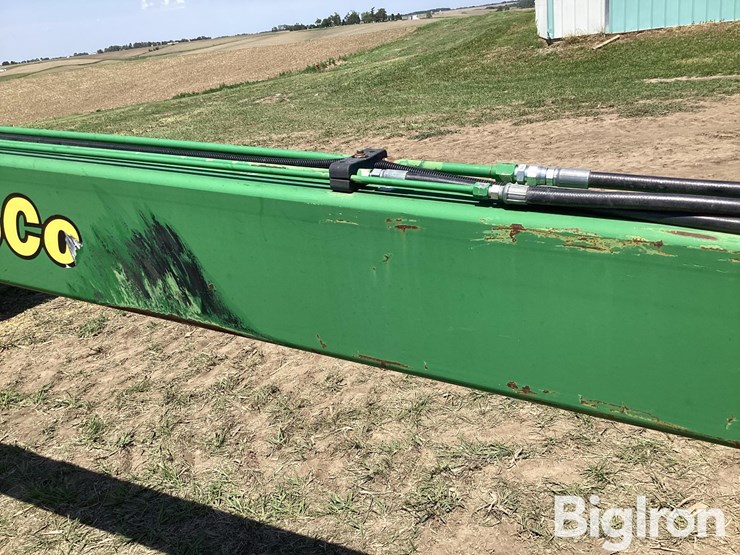 2006-john-deere-946-image-16