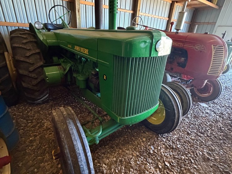 john-deere-r-image-2