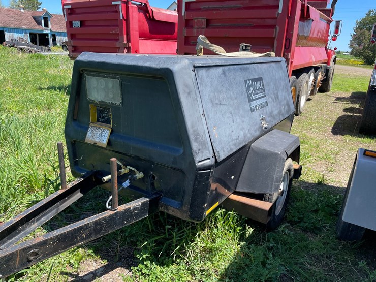 john-deere-4239d-image-9