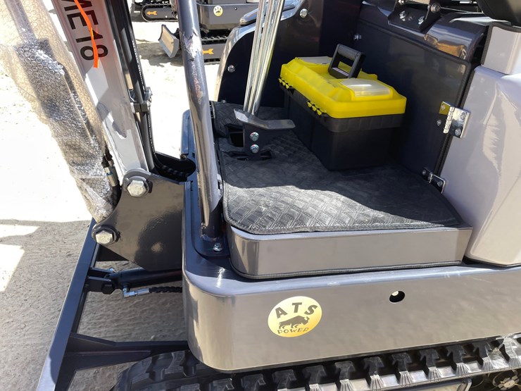 #1106-•-new-ats-me18-mini-excavator-image-11