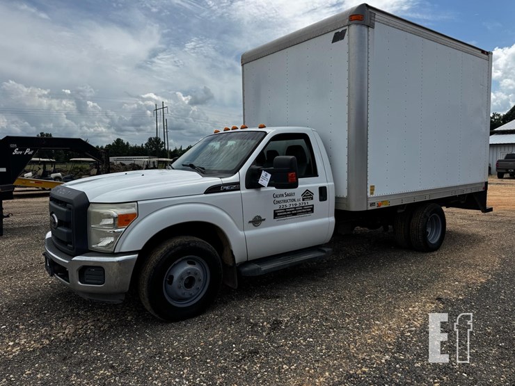 2012-ford-f350-image-1