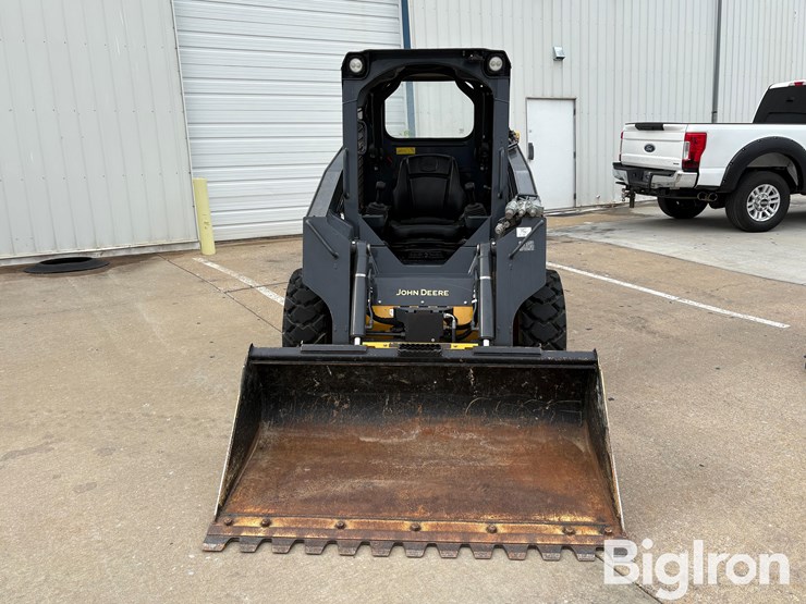 2018-deere-316gr-image-3