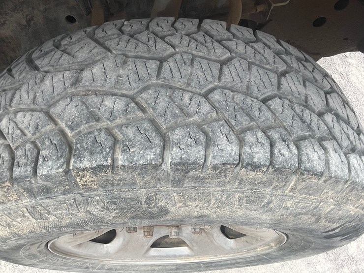 1992-chevrolet-k2500-image-87