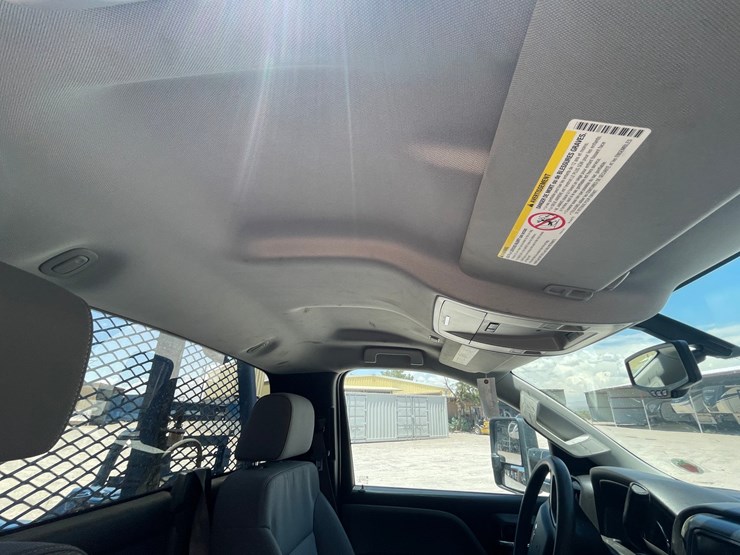 2016-chevrolet-silverado-3500-image-38