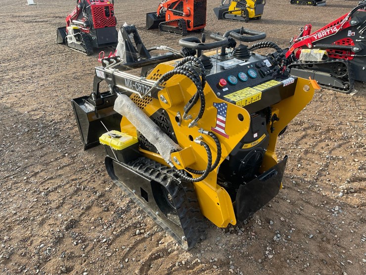 #2009-•-2026-agt-mx-crt23-compact-track-loader-image-2