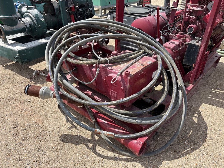 #2752-•-triplex-high-pressure-pump-image-7