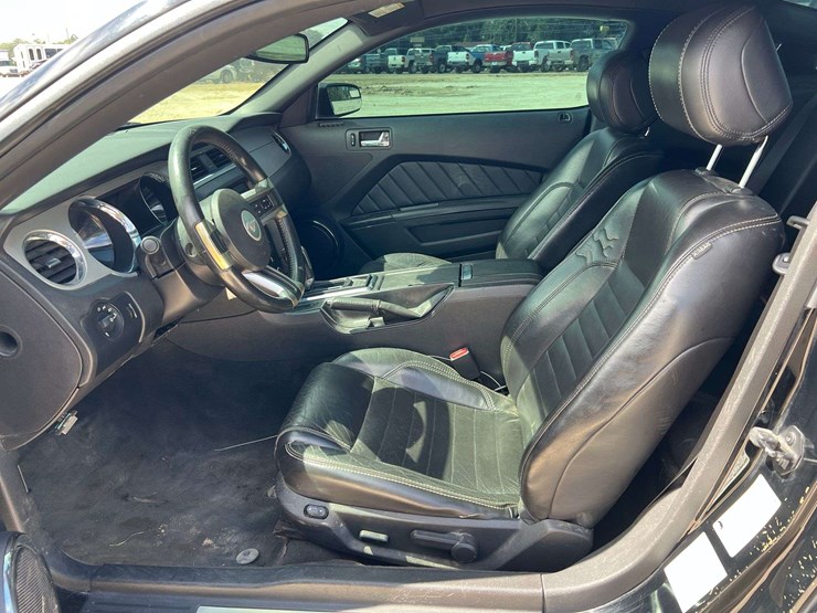 2013-ford-mustang-2-door-coupe-(245,154-miles)-image-10