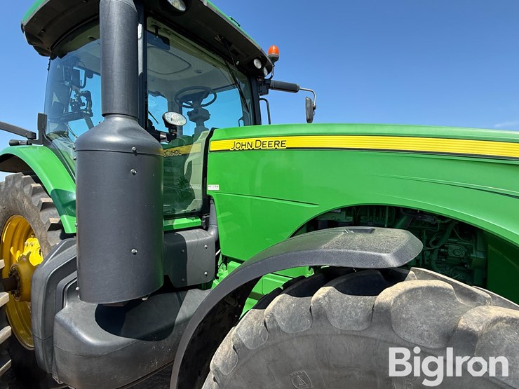 2012-john-deere-8285r-image-15