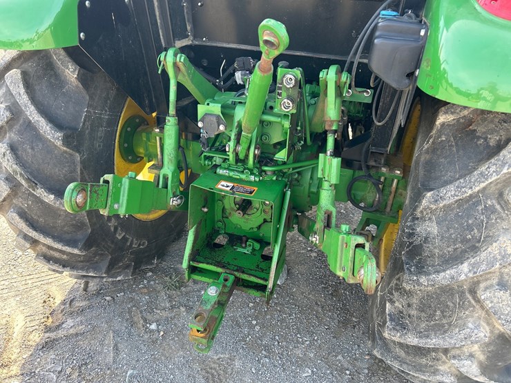 john-deere-5075e-image-8