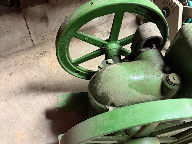 john-deere-stationary-engine,-excellent-condition-image-5