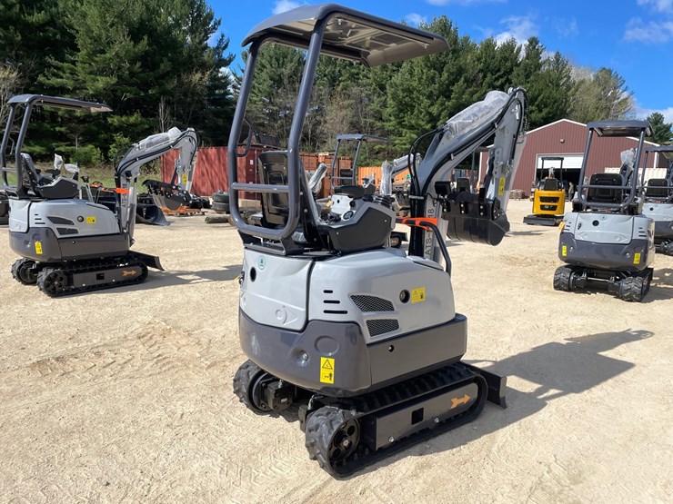 #1110-•-new-ats-me18-mini-excavator-image-4