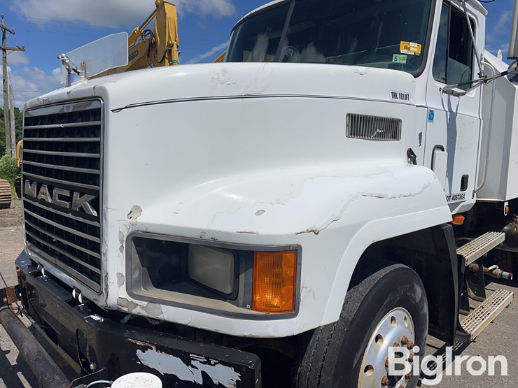 1994-mack-ch613-image-12