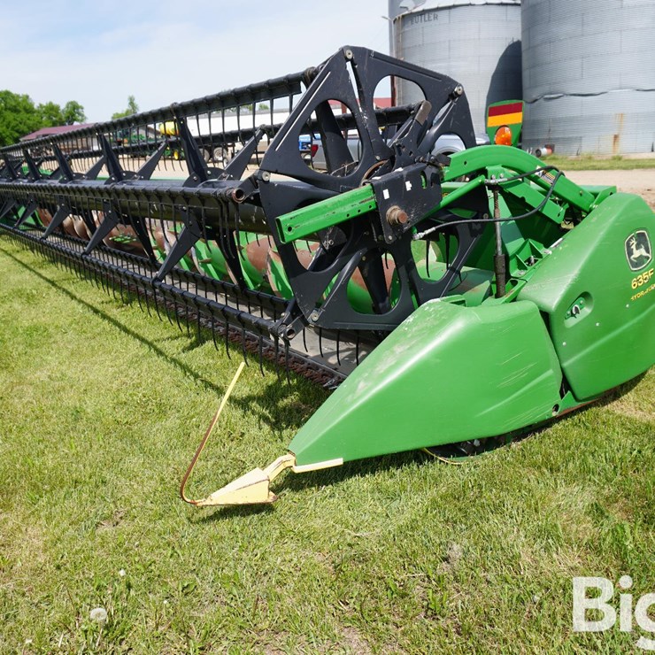 JOHN DEERE 635F