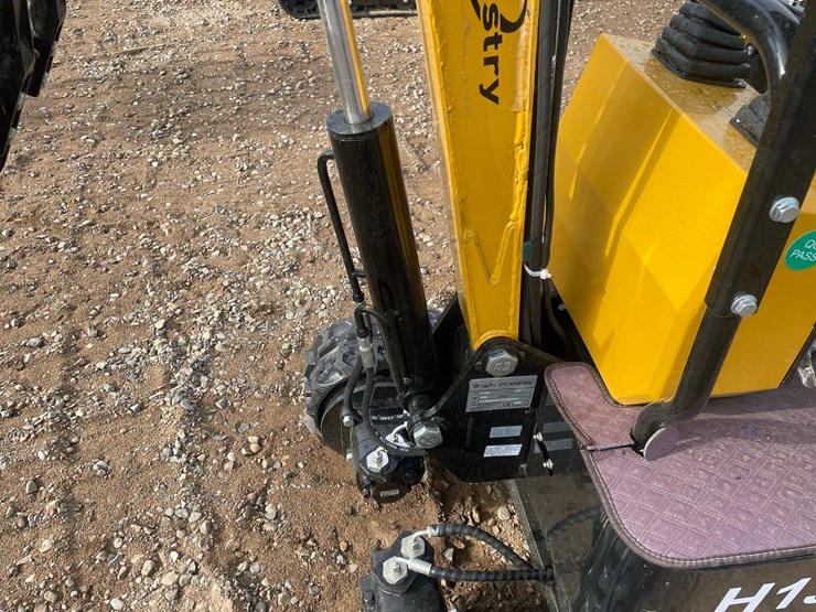 #2036-•-2026-cfg-h13r-mini-excavator-image-20