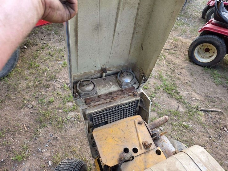 1973-cub-cadet-149-image-7