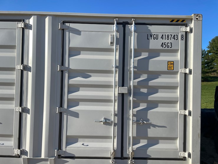 #1000-•-40'-high-cube-multi-door-single-use-shipping-container-image-4