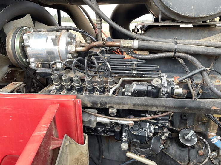 case-ih-8950-image-72