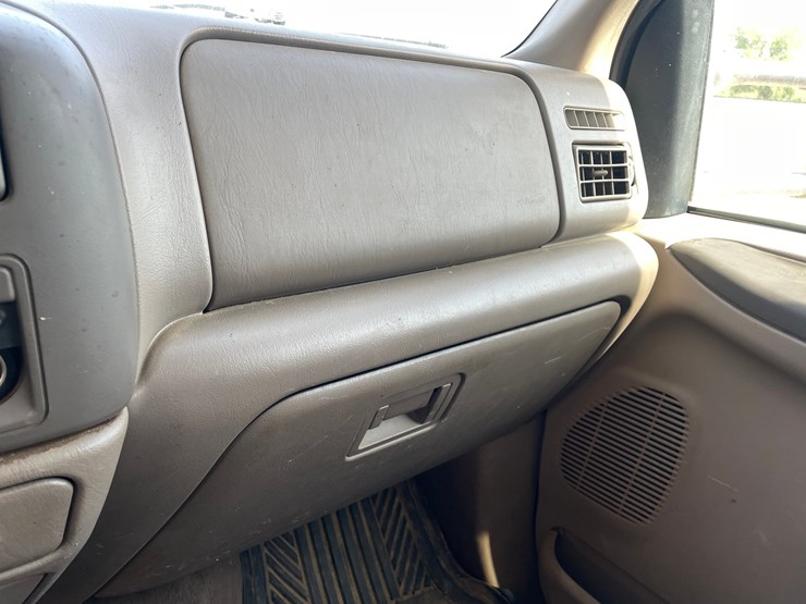 2004-ford-f350-image-59