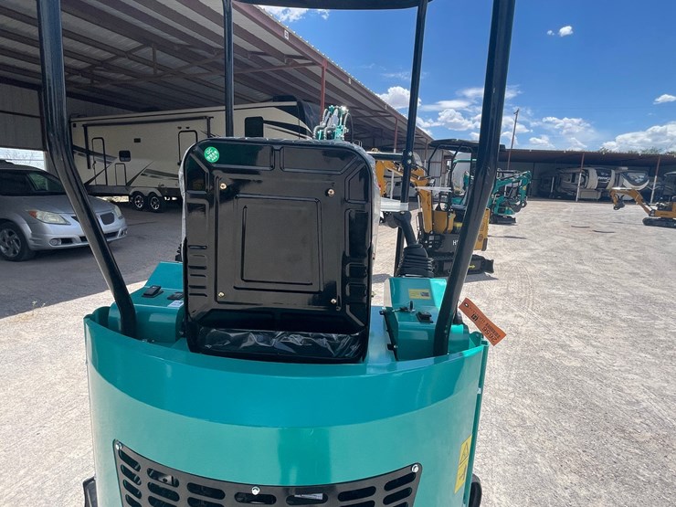 #2656-•-unused-cfg-mini-excavator-image-37