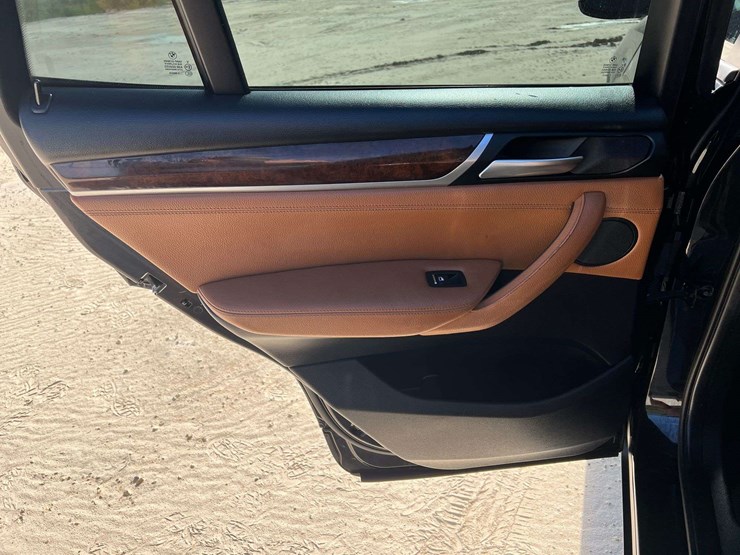 2016-bmw-x3-image-14