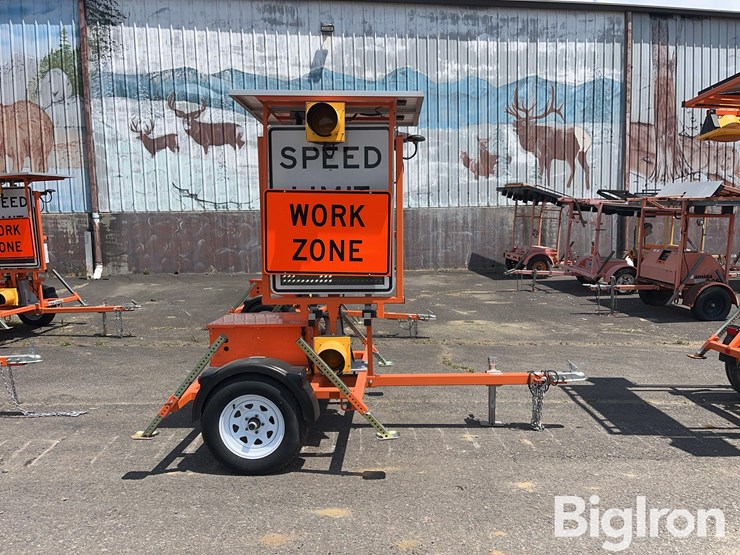2023-wanco-traffic-control-trailered-speed-limit-sign-image-4